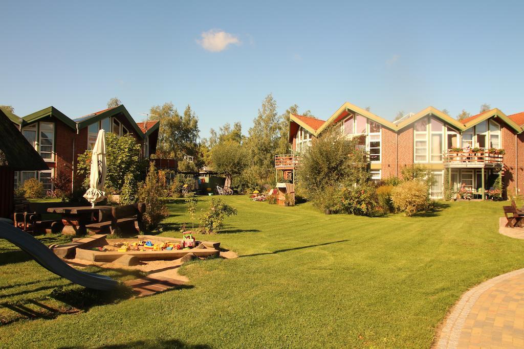 An Der Metow-Ferienpark Hotel Plau am See Exterior foto