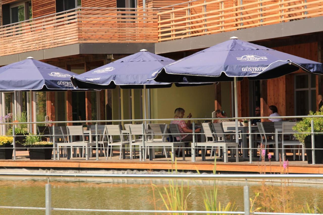 An Der Metow-Ferienpark Hotel Plau am See Exterior foto